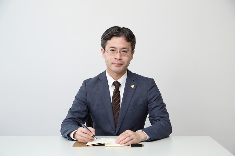 弁護士に依頼する際に発生する費用